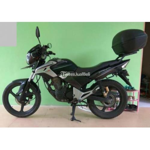 Motor Honda Tiger Revo Second Tahun Warna Hitam Di Bantul