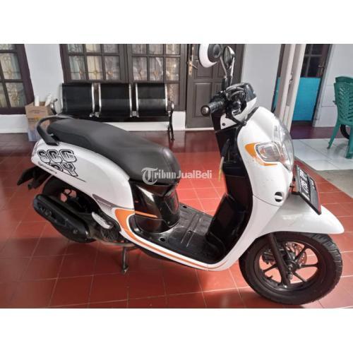 Motor Honda Scoopy Putih Second Pajak Hidup Surat Lengkap Terawat