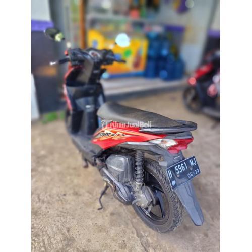 Motor Honda Beat Tahun Bekas Siap Pakai Warna Merah Surat Lengkap