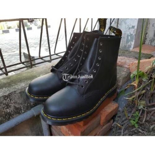 dr martens 1460 sr