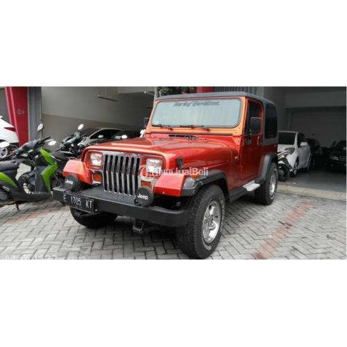 Mobil 4WD Jeep Wrangler Langka Tahun 1997 Orange Manual di Banten