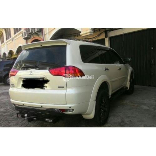 Mobil Pajero  Sport Exceed Second Tahun 2011 Warna Putih 