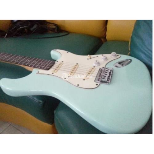 stratocaster surf