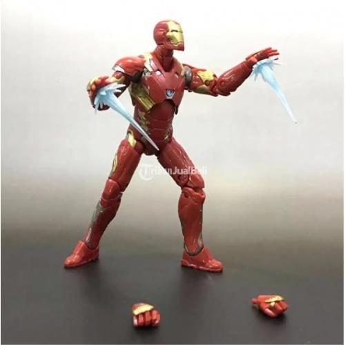 jual action figure iron man original