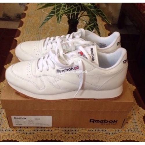 Sepatu Reebok Leather Classic Run Putih Ori Vietnam Size 43 Di Semarang