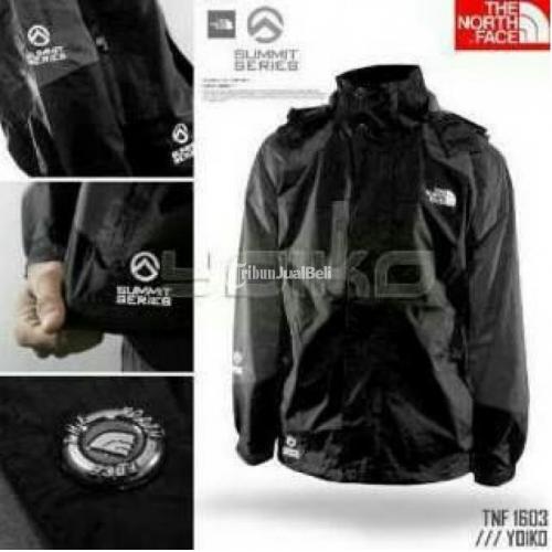 jaket anti air the north face