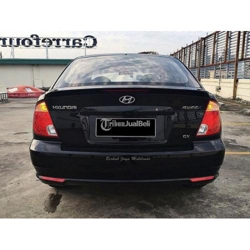 Hyundai Avega GX Facelift Bekas Tahun 2011 Black Manual Transmission