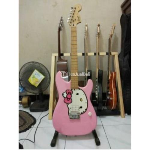 jual squier hello kitty