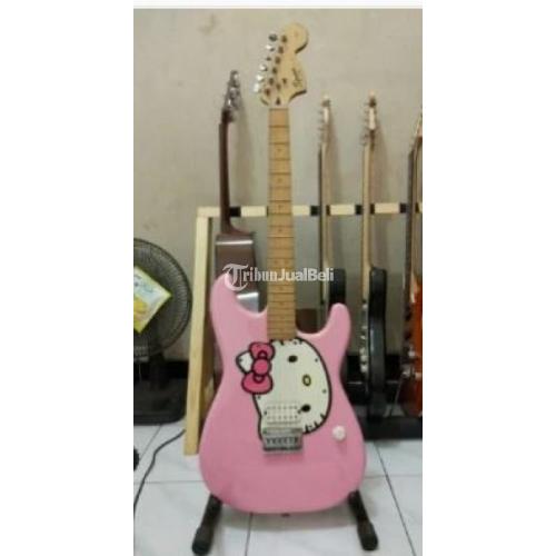 jual squier hello kitty