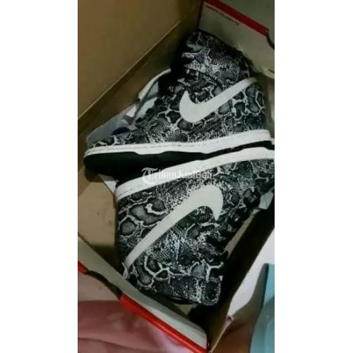 nike snake print set