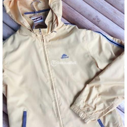 ellesse running jacket