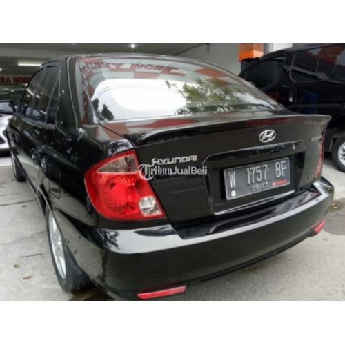 Sedan Hyundai Avega Manual 2012 Low KM Asli Harga Nego Kondisi No Minus