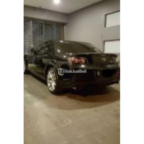 Mazda RX-8: Sebuah Simfoni Rotary yang Kontroversial Namun Memikat