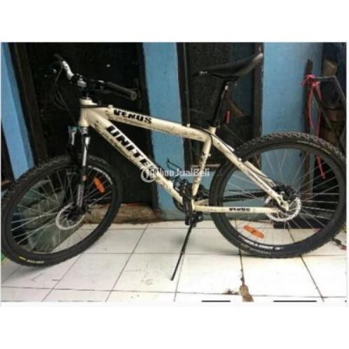 frame united venus xc 77