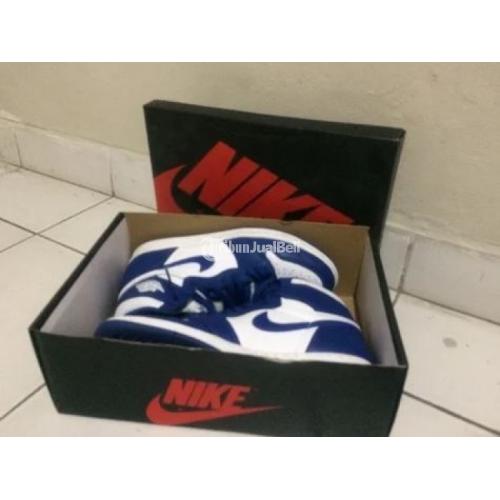 box sepatu nike