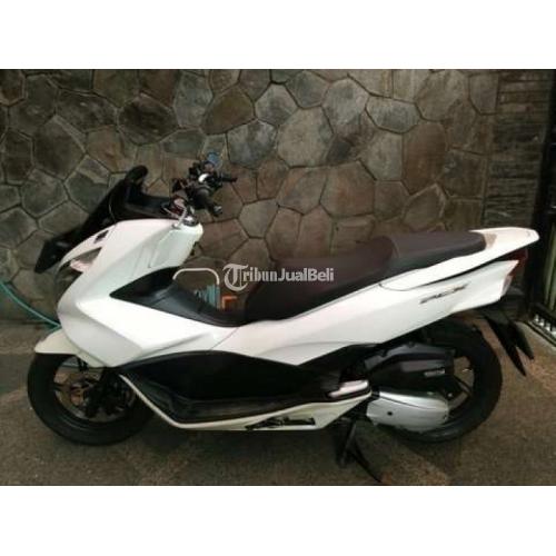 Motor Honda Pcx 150cc Tahun 14 Matic Bekas Normal Lengkap Murah Di Bandung Tribunjualbeli Com