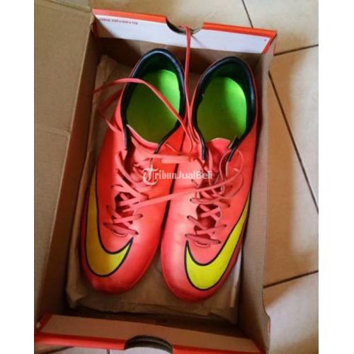 sepatu futsal nike mercurial victory