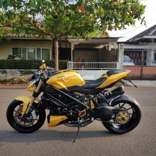 Moge Ducati Street Fighter 848 Yellow Tahun 2012 Kondisi Istimewa Di