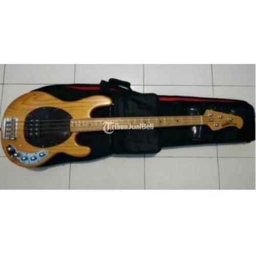 harga gitar bass musicman original