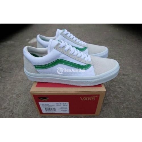 vans true white kelly green