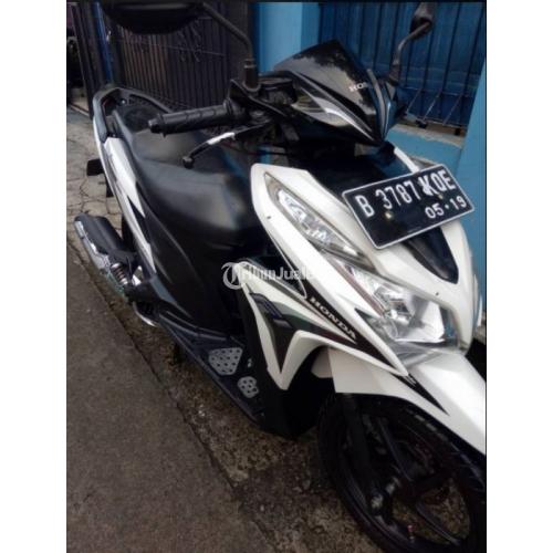 Motor Bekas Merek Honda Vario 125 CBS ISS 2014 Putih Orisinil Pajak ...