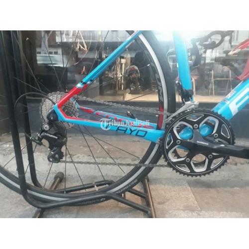 full carbon shimano 105 road bike