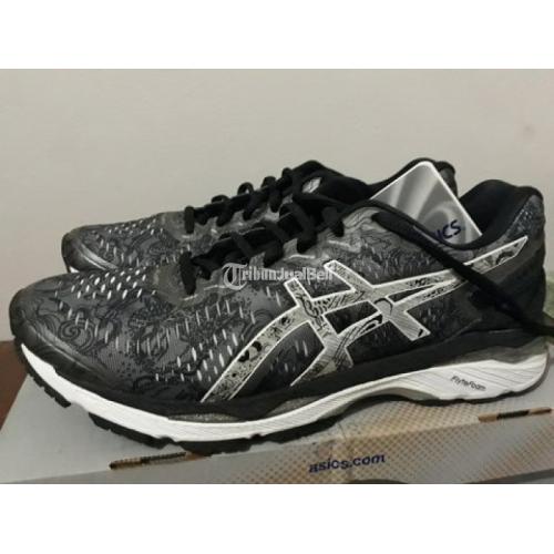 harga sepatu asics kayano 23