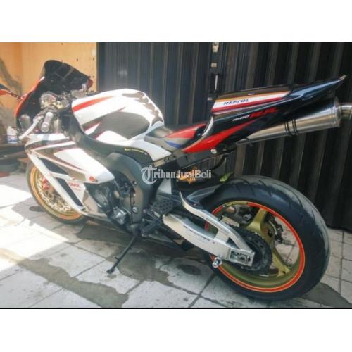 Motor Sport Bekas Honda Cbr Rr Hrc Version Ban Tebal Free Helm Keren Di Jakarta