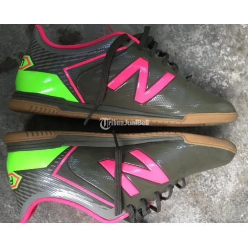 new balance furon futsal