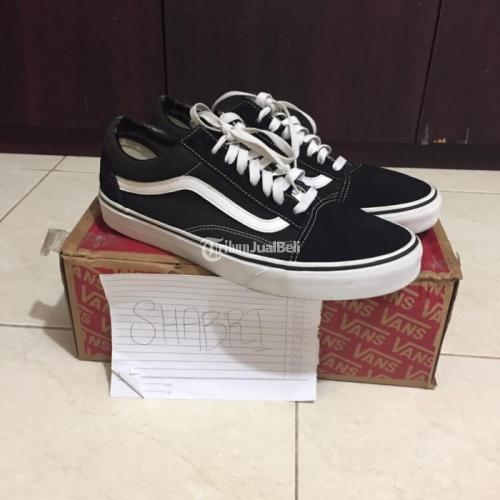 vans os black white