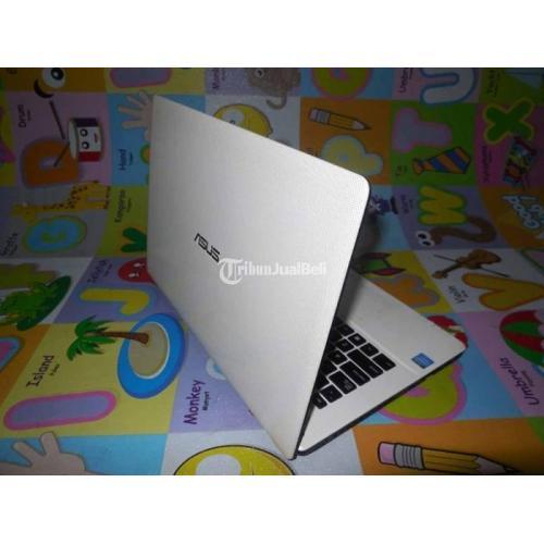 Laptop Ram Gb Murah Asus A C Bekas Warna Putih Mulus Baterai Awet