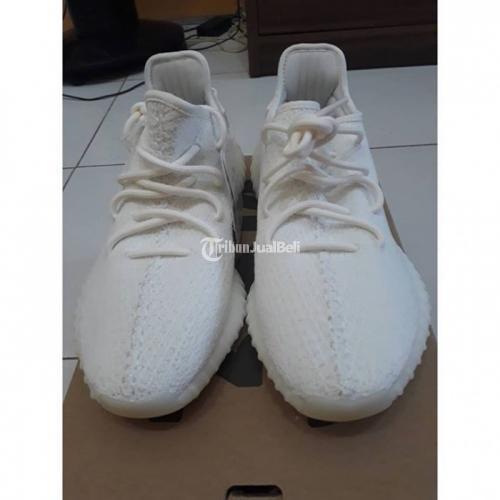 sepatu adidas yeezy putih