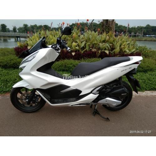 Honda Pcx 18 Bekas Bagus Mulus Warna Putih Motor Orisinil Harga Nego Di Bekasi Tribunjualbeli Com