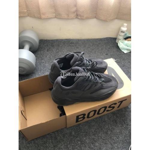 adidas yeezy boost 700 harga