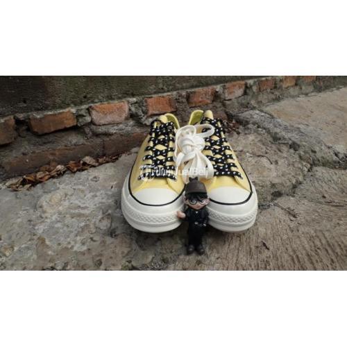 converse yin yang yellow