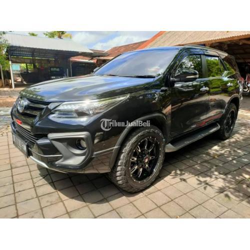 Mobil Toyota Fortuner  VRZ  Bekas  Harga  Rp 370 Juta Nego 