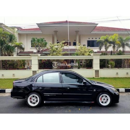  Mobil Sedan Murah Honda Civic VTIdiS Bekas Tahun 2004 