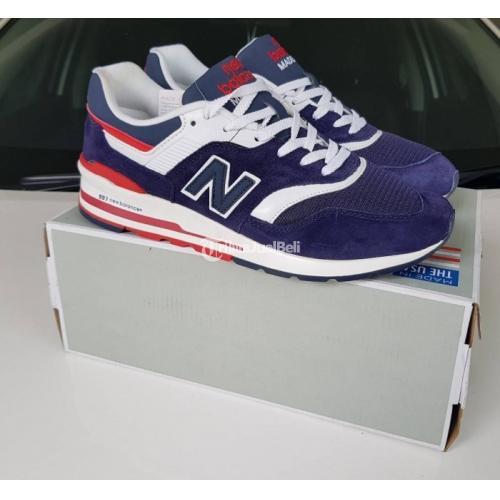 997 navy white