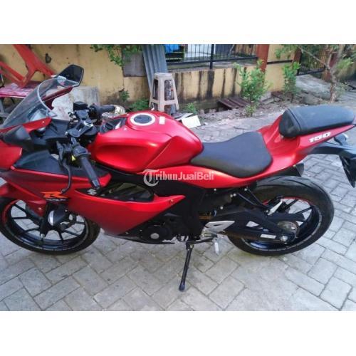 Motor Suzuki GSX R Bekas Tahun 2022 Warna  Merah  Doff  Mulus 