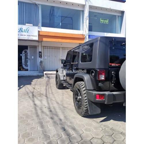 Jeep Wrangler Rubicon 2010 Mobil  Bekas Asli  Bali Original 