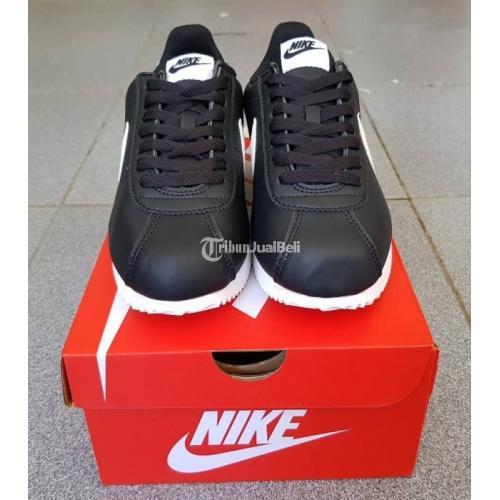sepatu cortez