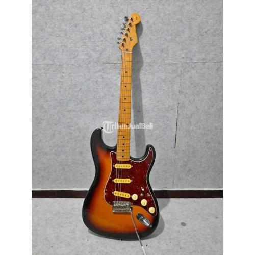 jual gitar squier stratocaster