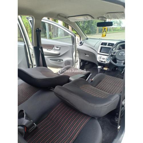 Mobil Daihatsu Ayla R Deluxe 1.2 2017 AT Bekas Pajak On - Salatiga