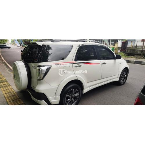 Mobil Toyota Rush TRD Ultimo AT 2017 White Bekas Orisinil Bisa Kredit - Sleman