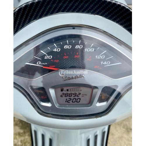Motor Vespa Sprint 150 3vie 2014 Warna Grey Bekas Surat Lengkap Pajak Panjang - Subang