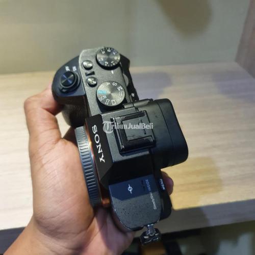 Kamera Mirrorless Sony A7 Mark II Bekas Normal Sensor Bersih Fullset Box - Semarang