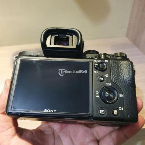 Kamera Mirrorless Sony A7 Mark II Bekas Normal Sensor Bersih Fullset Box - Semarang