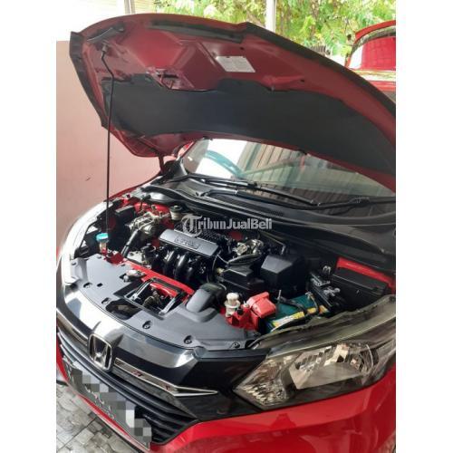 Mobil Honda HRV S 2017 AT Bekas Tangan Pertama Pajak Hidup Surat Lengkap Nego - Yogyakarta