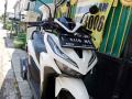 Honda Vario 150 Keyless 2018 White Bekas Surat Lengkap No Minus Siap Pakai - Surabaya