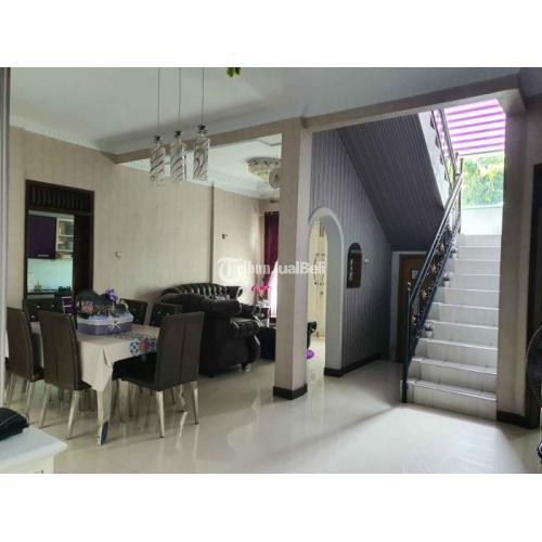 Dijual Rumah Mewah 2 Lantai Type 240 5KT 4KM Siap Huni Lokasi Tengah Perumahan Nego - Yogyakarta